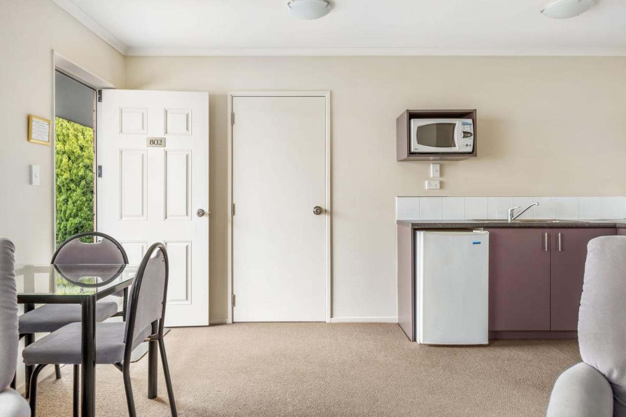 Bk'S Chardonnay Motor Lodge Masterton Bagian luar foto